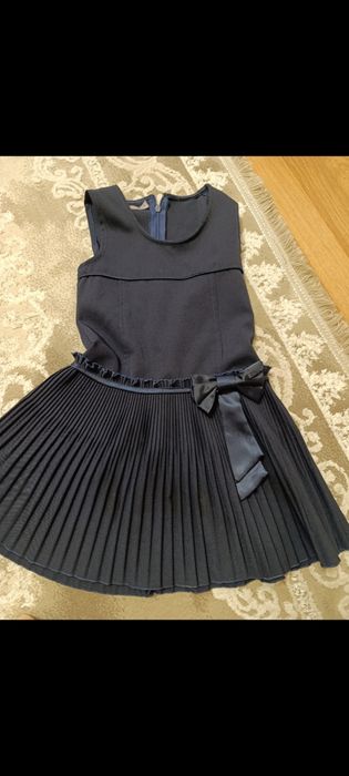 Сарафан і піджачок для дівчинки