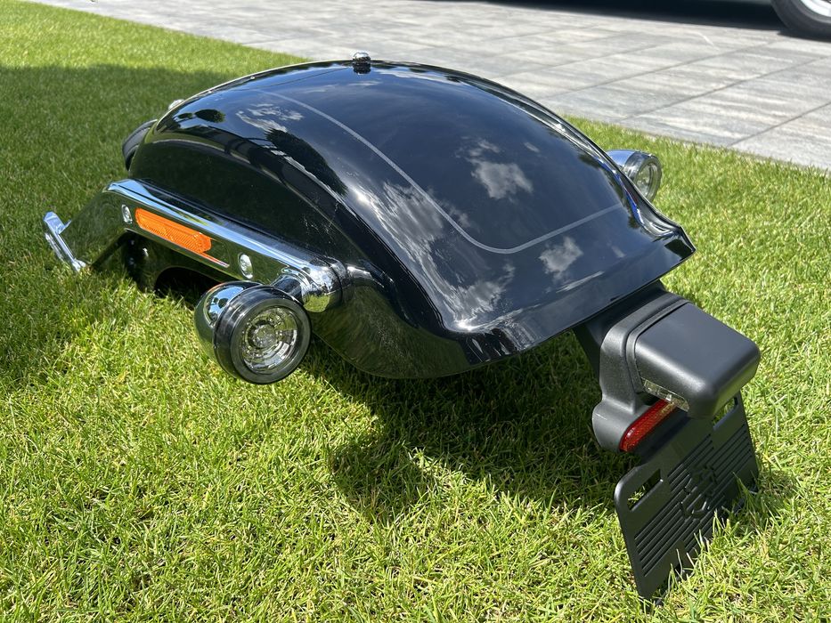 HARLEY FAT BOY 2023 Blotnik Tyl