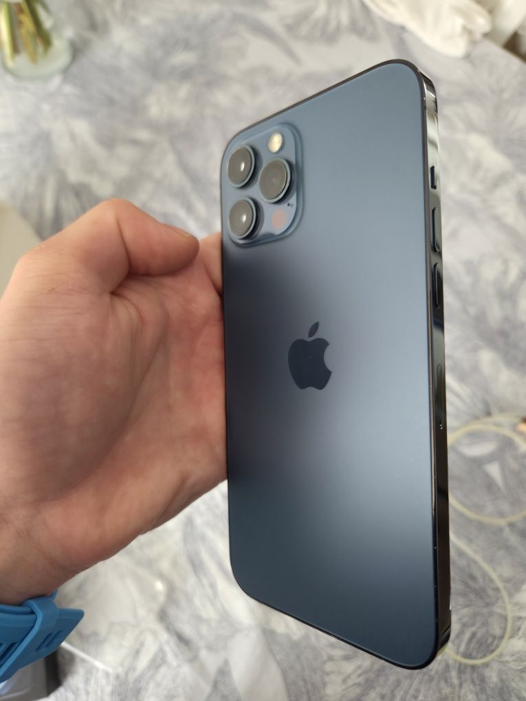 Apple iPhone 12 Pro Max 128 GB Pacific Blue + ładowarka, etui, szkło