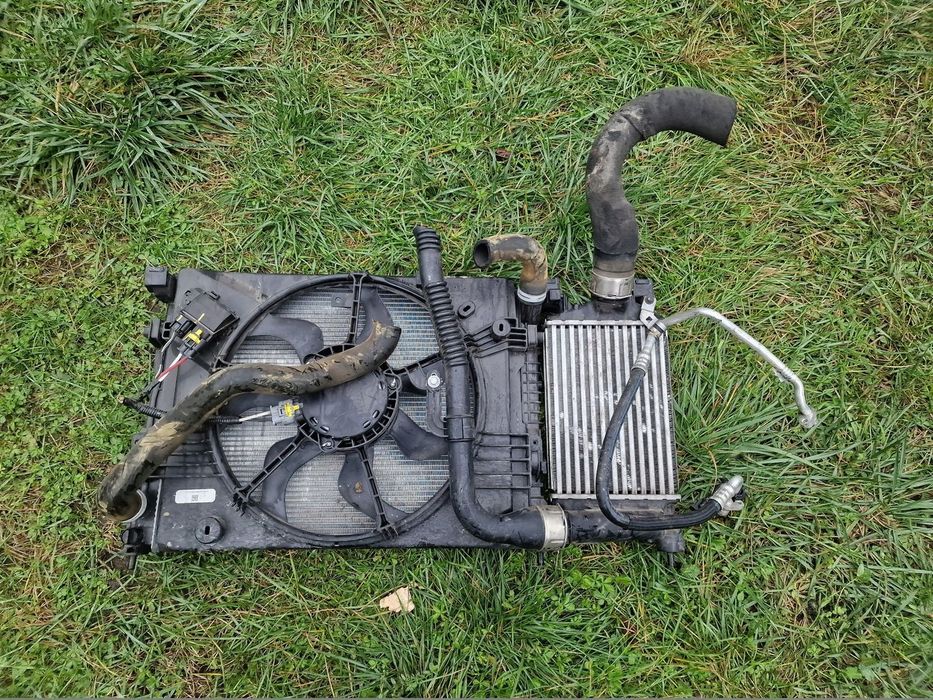 KOMPLET CHŁODNIC 1.0 TCE DACIA SANDERO STEPWAY III LIFT 2022 ROK