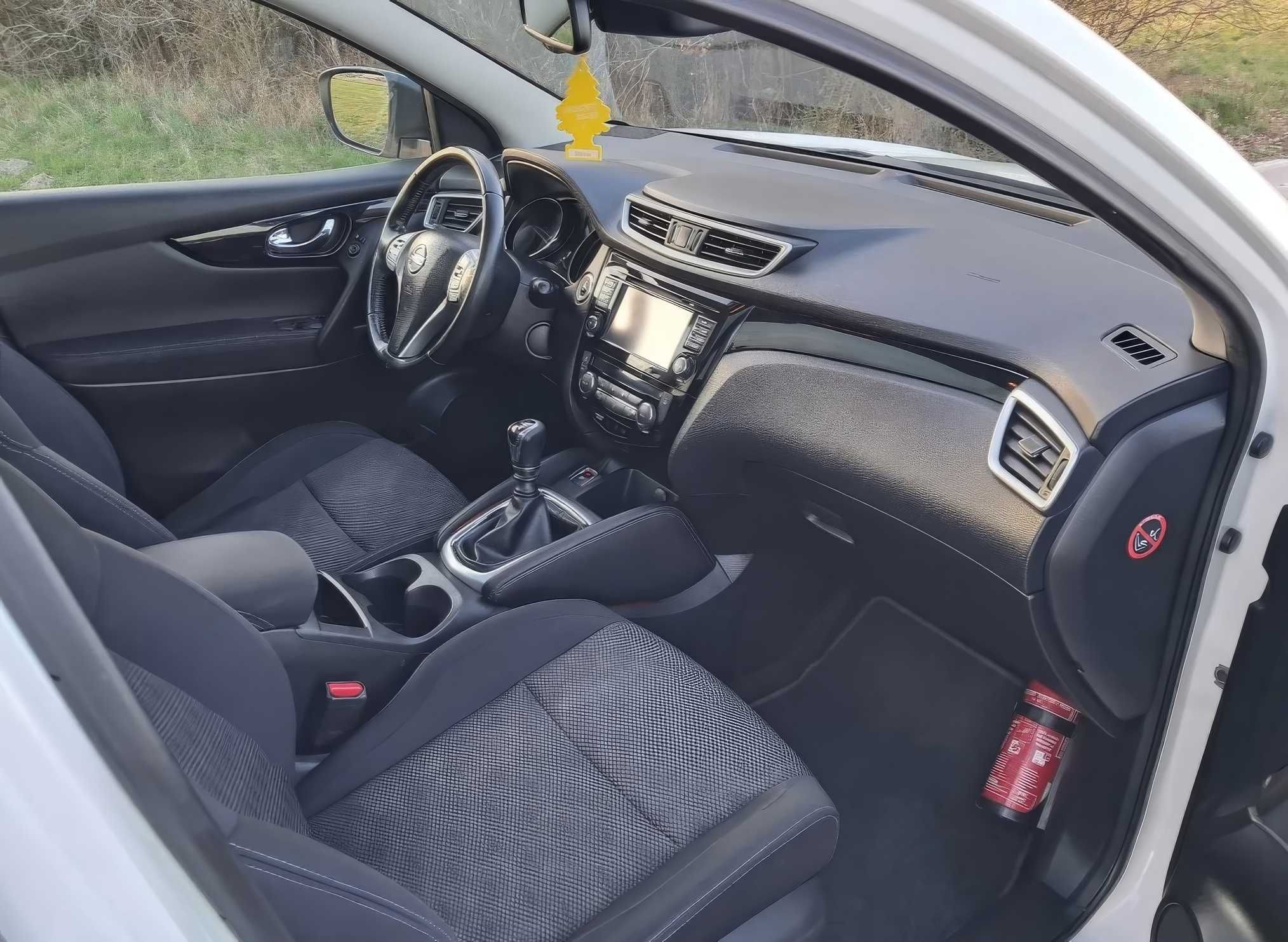 Nissan Qashqai DCi N-Connecta 2014