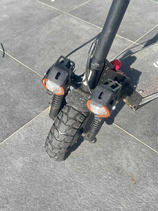 Trotinete UrbanGlide E-CROSS PRO BOOST 2X800W & GPS