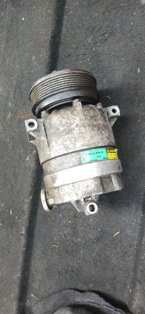 Sprezarka kompresor klimatyzacji Opel 1.9 cdti 132.65616