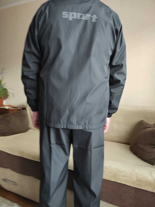 Спортивний костюм