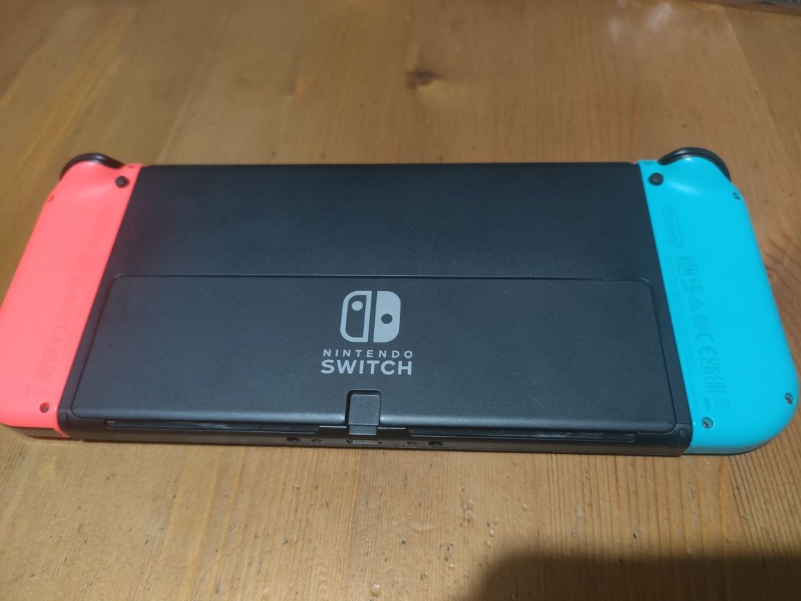 Konsola Nintendo Switch OLED