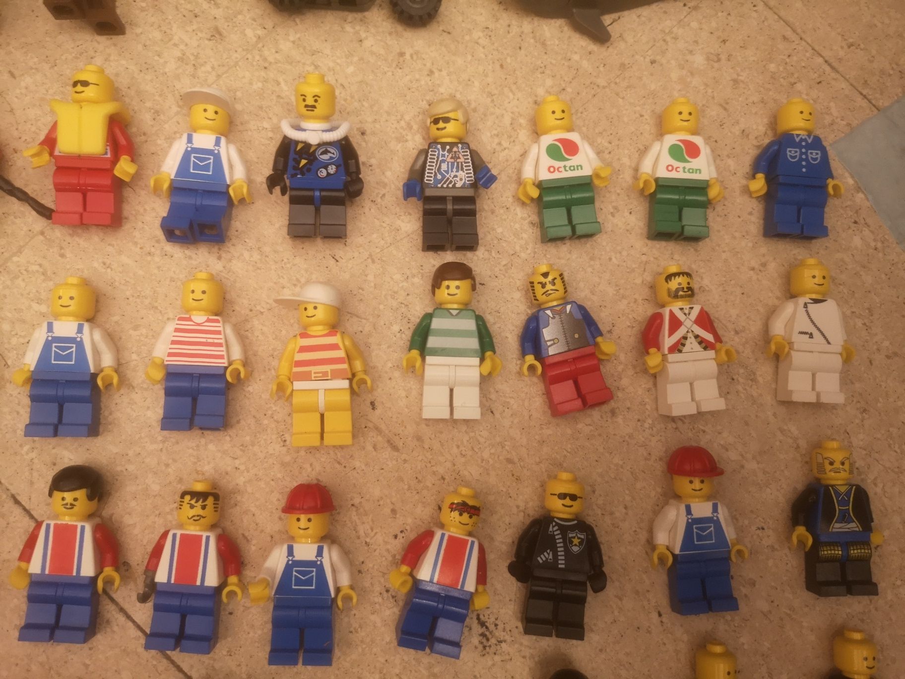 Conjunto Raro de Minifiguras LEGO (1989 a 2000)