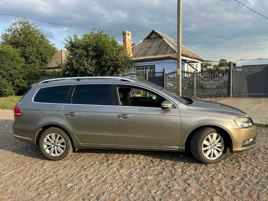 Фольксваген Пасат Б7