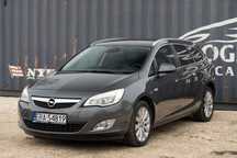 OPEL ASTRA J 1.4T 120KM * dwustrefowa klima * hak * zadbana