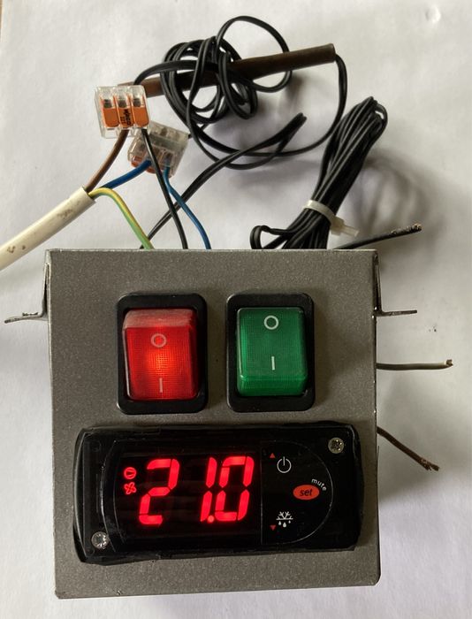 Carel PJEZC00000 Sterownik,regulator temperatury,termostat