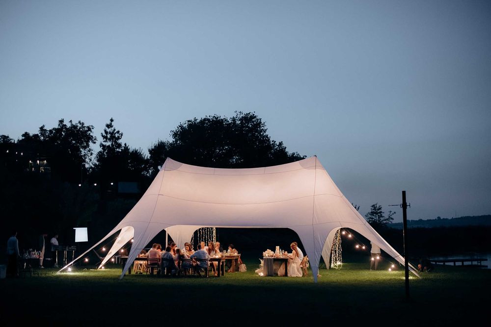 Прокат, аренда стульев, столов, шатров