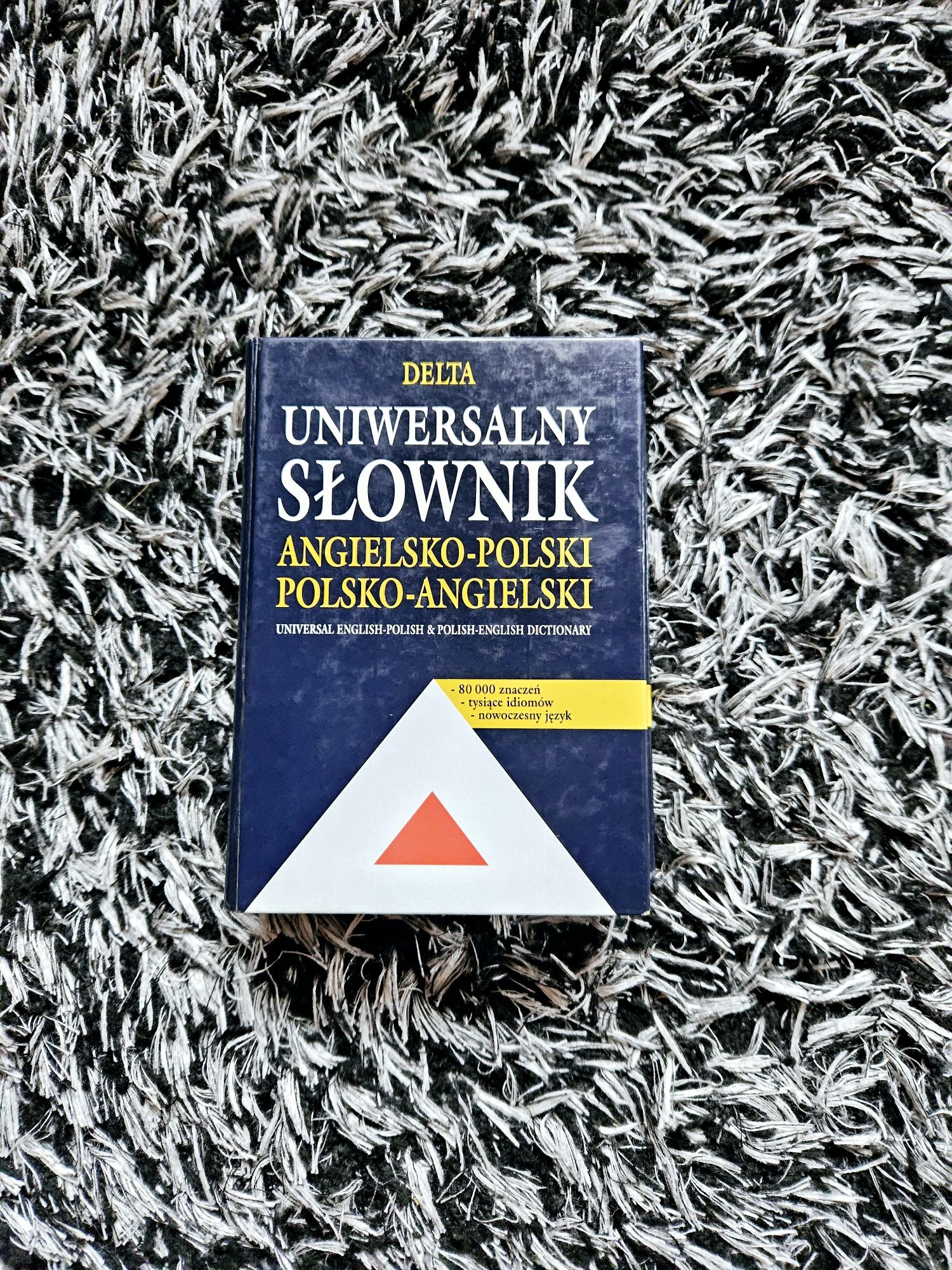 Uniwersalny słownik angielsko-polski Delta