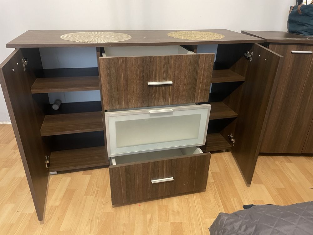Sprzedam komody plus stolik w pod rtv