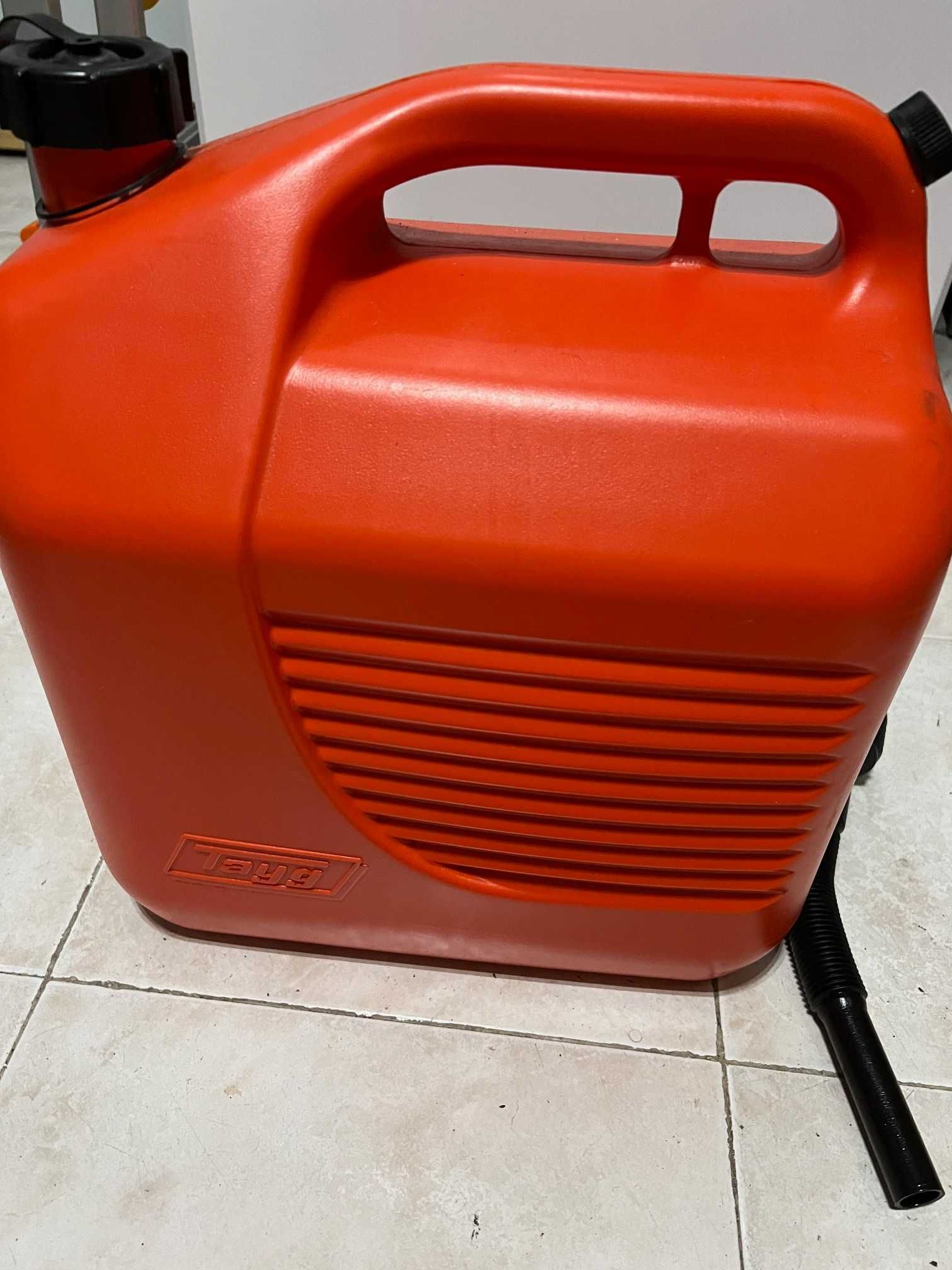 Bidão/Jerrycan Tayg 20l com canula