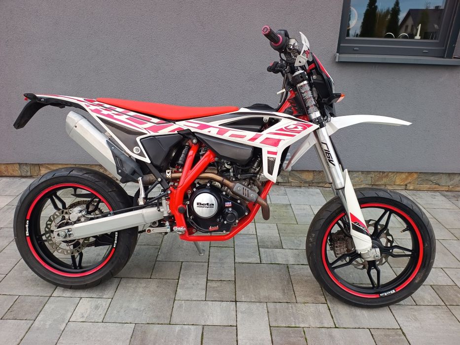 Beta rr 125 r2023 LED kat.B