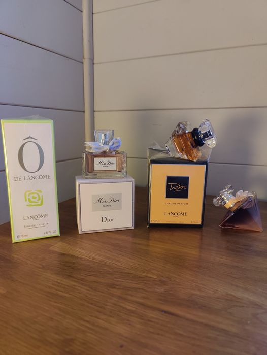 Продам 100% оригінальні парфуми, туалетна вода та косметика