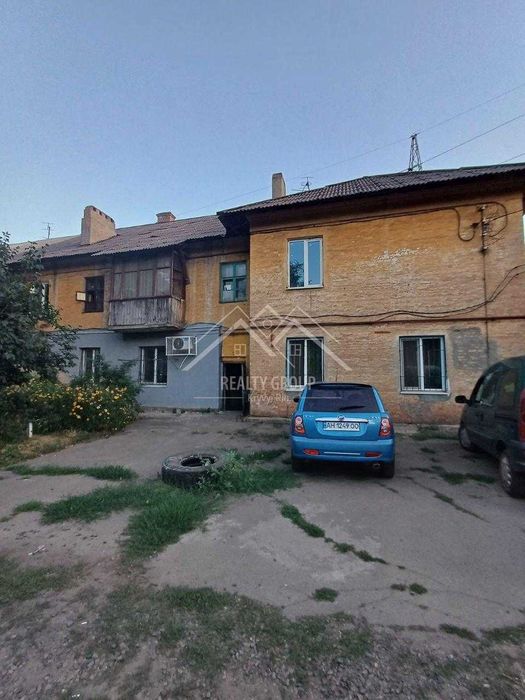 Продаж 2 кімн. сталінки по вул. Дишинського