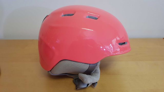 Kask narciarski dla dziecka