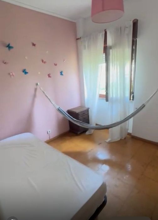 Alugo Quarto compartilhado