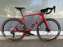 Bicicleta de Gravel - Carbono