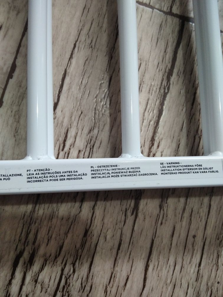 Barierka, bramka bezpieczeństwa na schody, drzwi SAFETY
