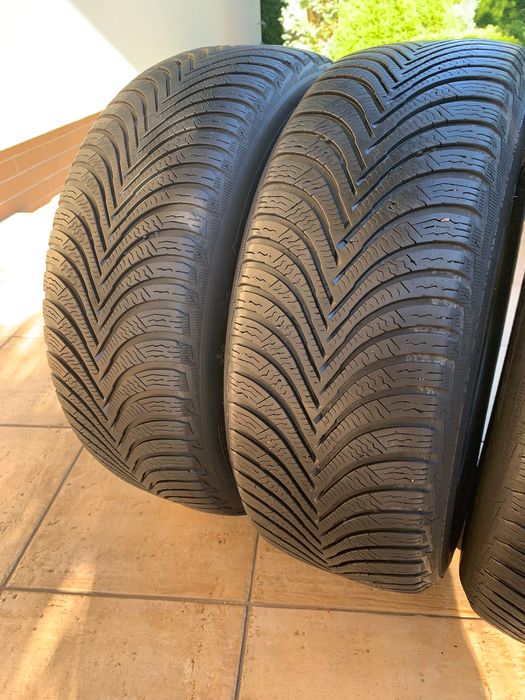 sprzedam zimowe opony 205x55x16"