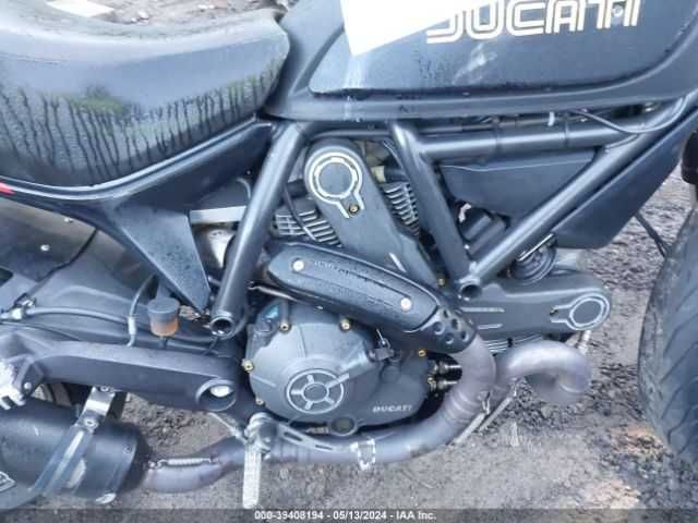 Ducati Scrambler 800 2015