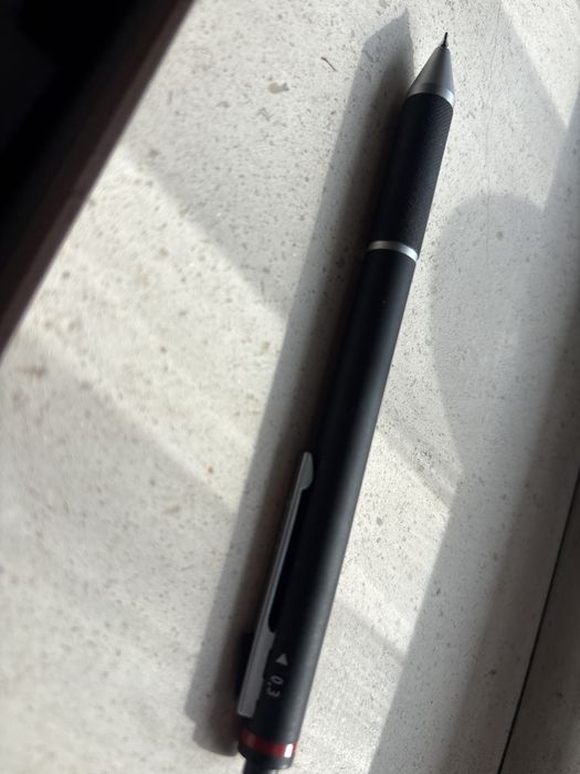 Lapiseira ROTRING Trio-pen 0,3/0,5/0,7
