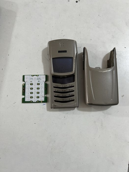Корпус и клавиатура Nokia 8910