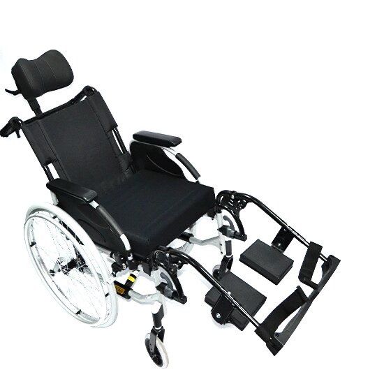 Колісне крісло, інвалідний візок Invacare універсальний