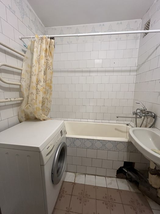 ОРЕНДА! Двокімнатна квартира на пр.Соборності