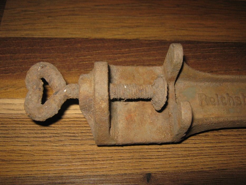 Немецкий армейский консервный ключ, Вермахт. С копа.