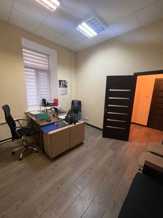 Здам 2 к.38 м.м.Університет,м.Вокзальна-8 хв.пішки