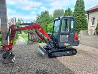 Minikoparka yanmar b25v vio27 kubota cat jcb