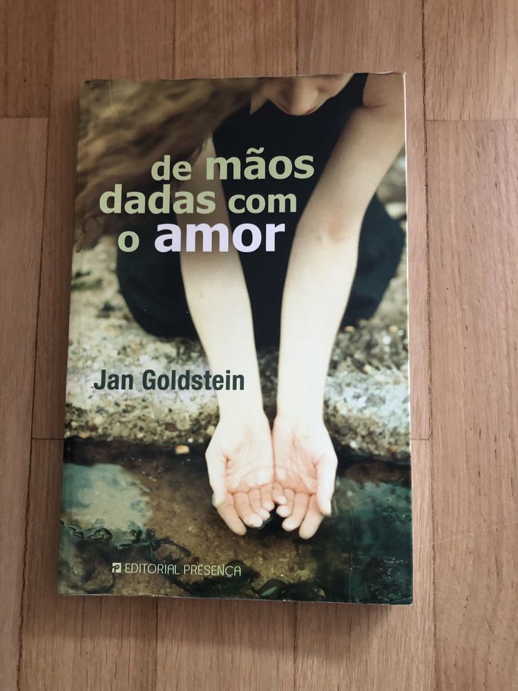 Livros romances, livros vários (portes incluídos)