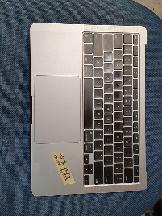 Apple macbook air a2337 space gray 16/256