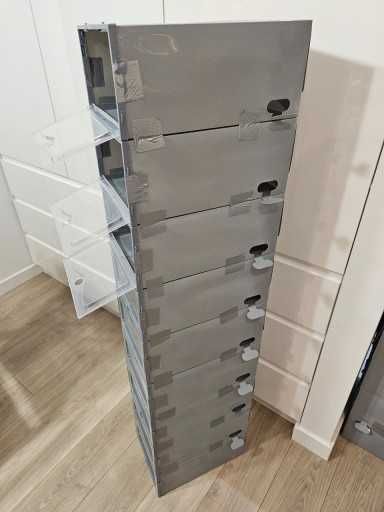NOWE plastikowe pojemniki na buty 10 sztuk – składane z klapą do szafy