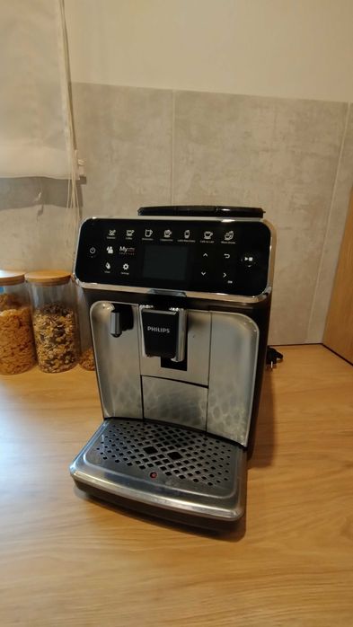 Ekspres do kawy Philips EP 4300