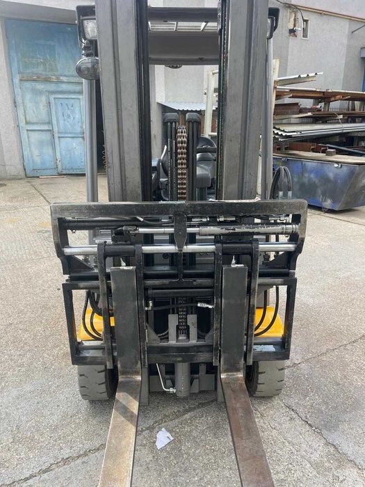 Навантажувач електричний jungheinrich efg 215, 2019