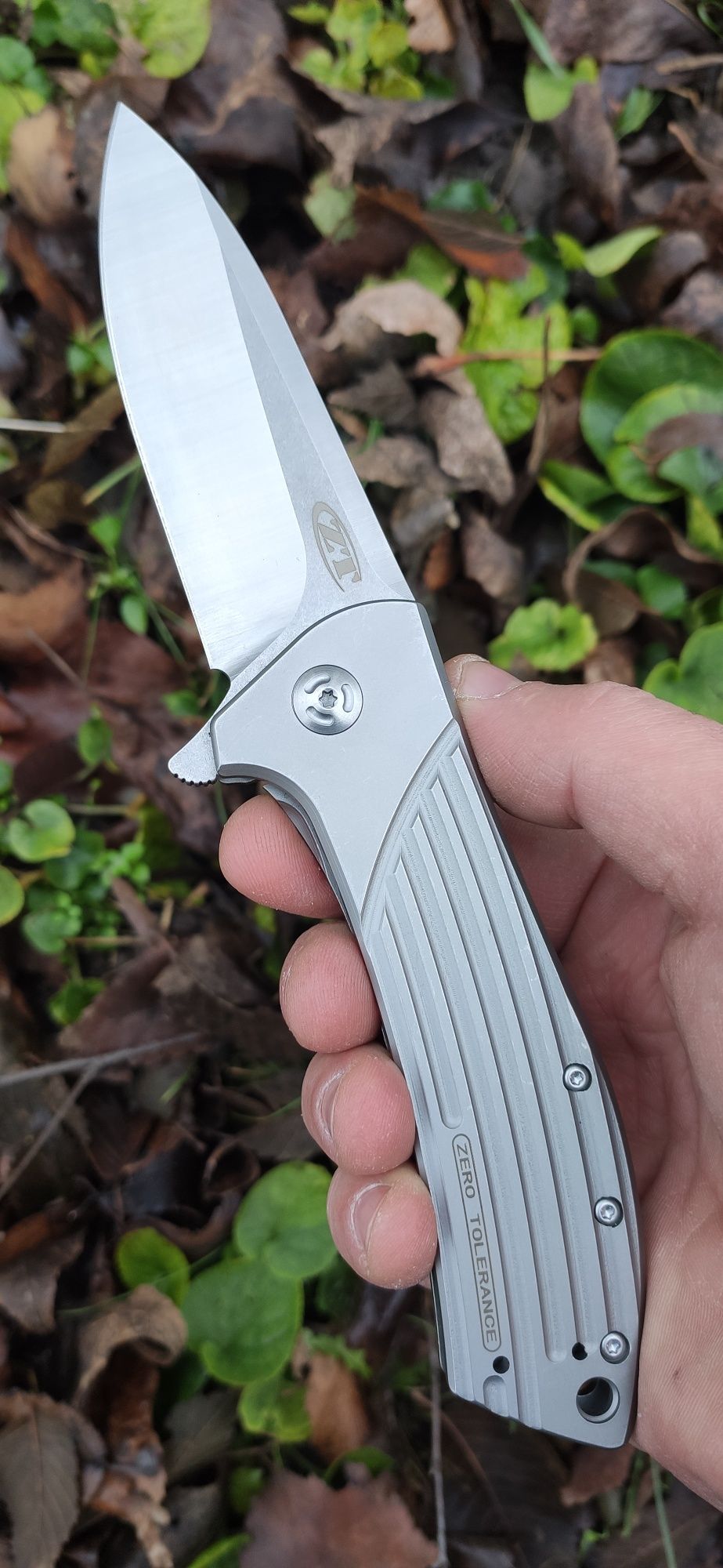 ZERO TOLERANCE 0801 сталь D2 цельнометаллический складной ломик 210 гр