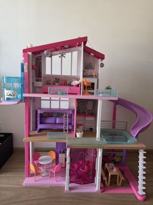 domek barbie dreamhouse