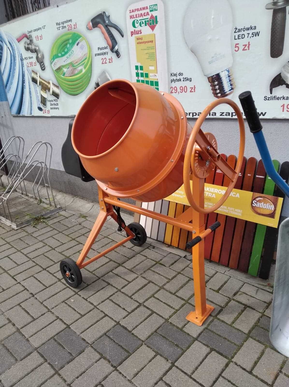 Betoniarka 140L 550W 230V bęben stalowy, żeliwny wieniec