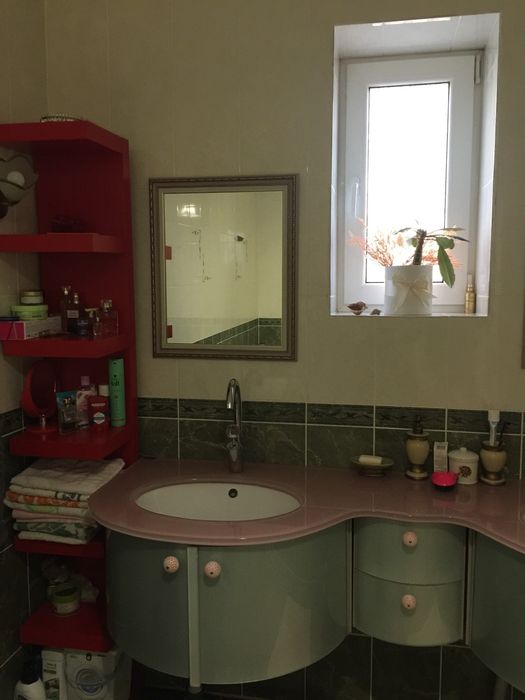 Продам большой дом