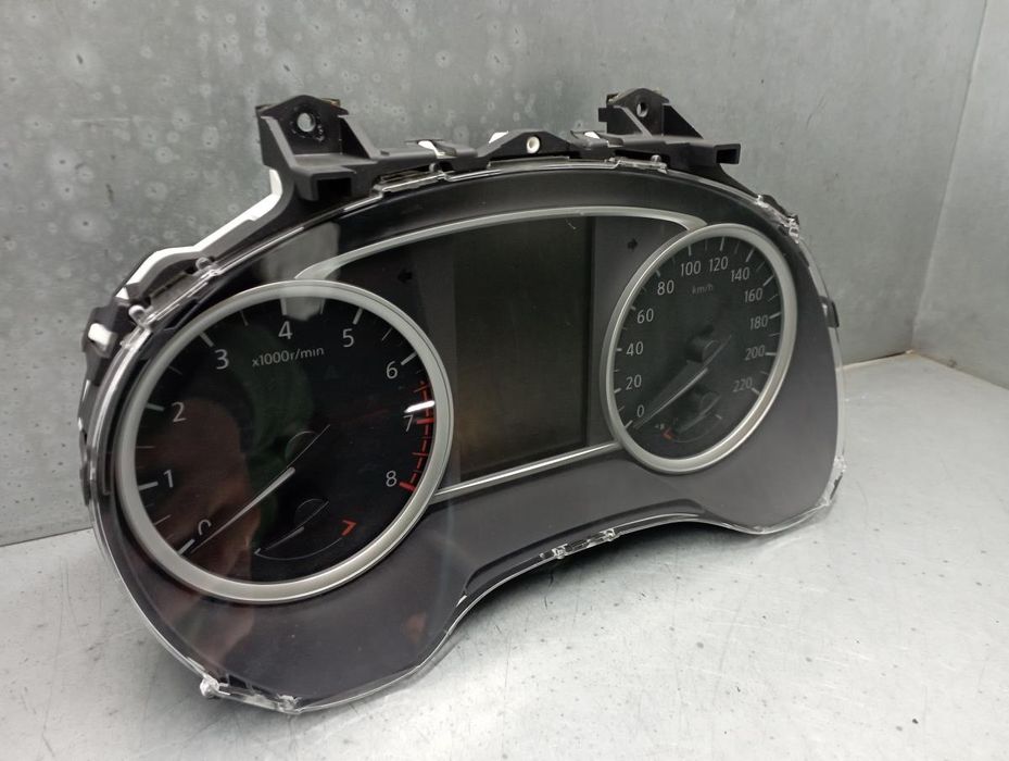 Quadrante / painel de instrumentos NISSAN Micra V (K14)