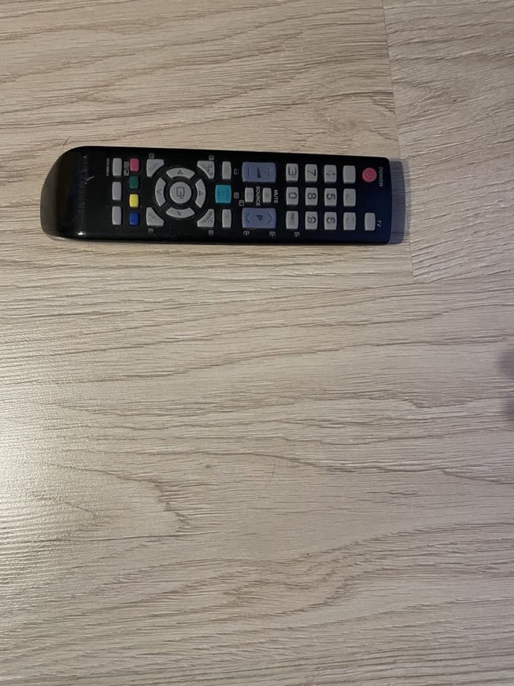 Monitor / TV 22 cale