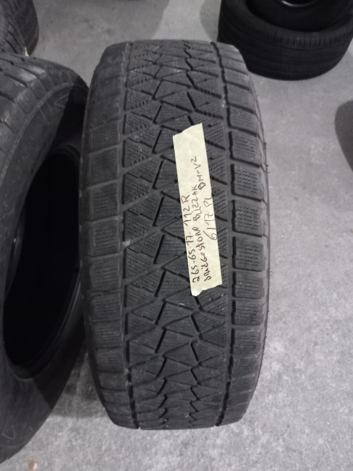 2 pneus 265/65R17 Bridgestone