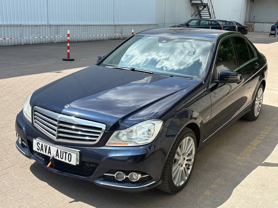 Продам Мерседес C CLASS.OM 651.MERSEDES C CLASS.Праве кермо