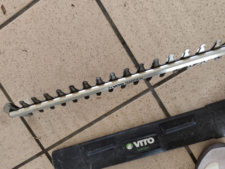 Máquina para cortar cedros