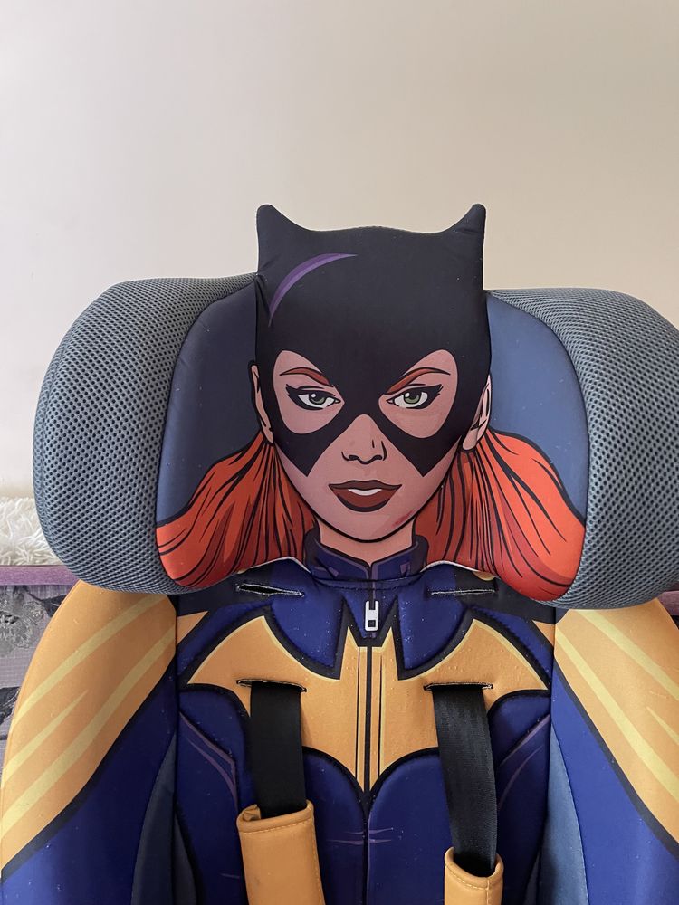 Автокрісло KidsEmbrace DC Comics Batgirl