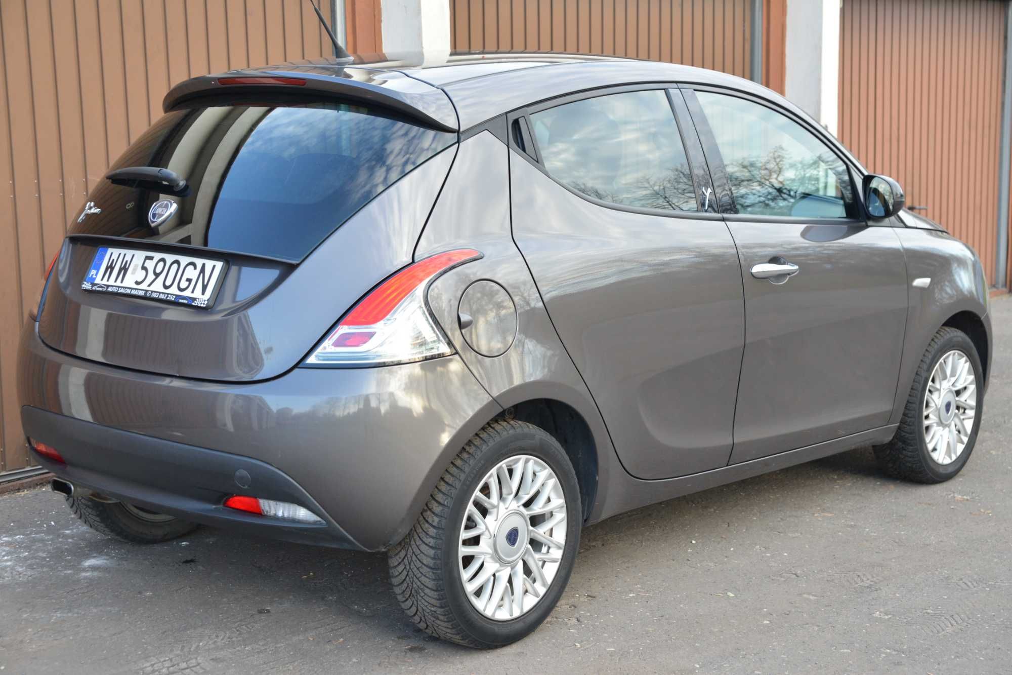Lancia Ypsilon 1,2 A/C Salon PL II Właściciel Gold 13/14r