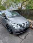 Mercedes B200, 2006r uszkodzony